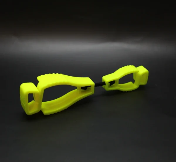 Clip Para Guantes - Image 2